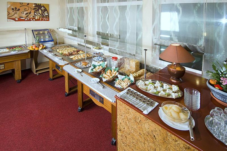 Food & Drinks 4, Pensiunea Ambient, Brasov