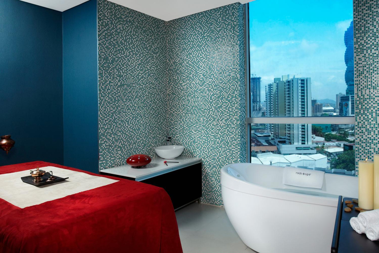 Bathroom 5, Megapolis Hotel Panama, Panamá