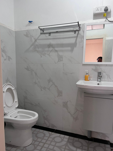 Bathroom 3, Hotel Dinthar Zara, Serchhip