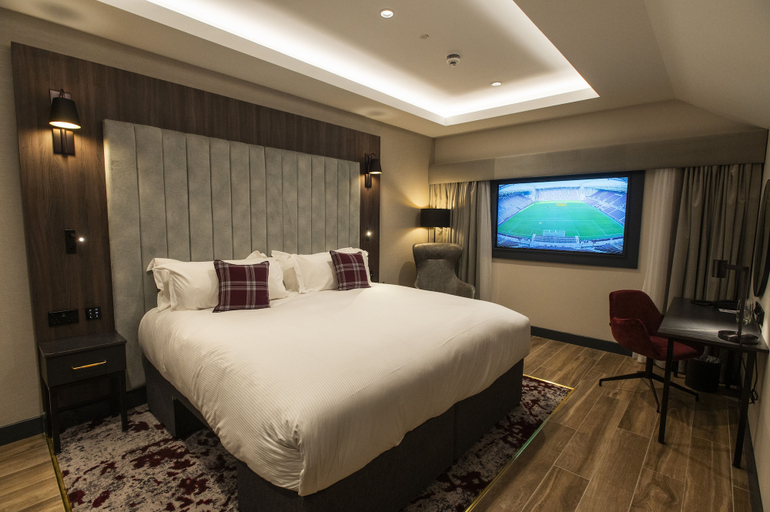 Bedroom 2, Tynecastle Park Hotel, Edinburgh