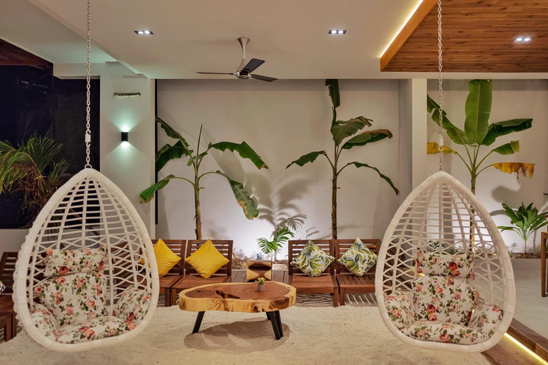 Public Area, Shaviyani Retreat, North Ari Atoll