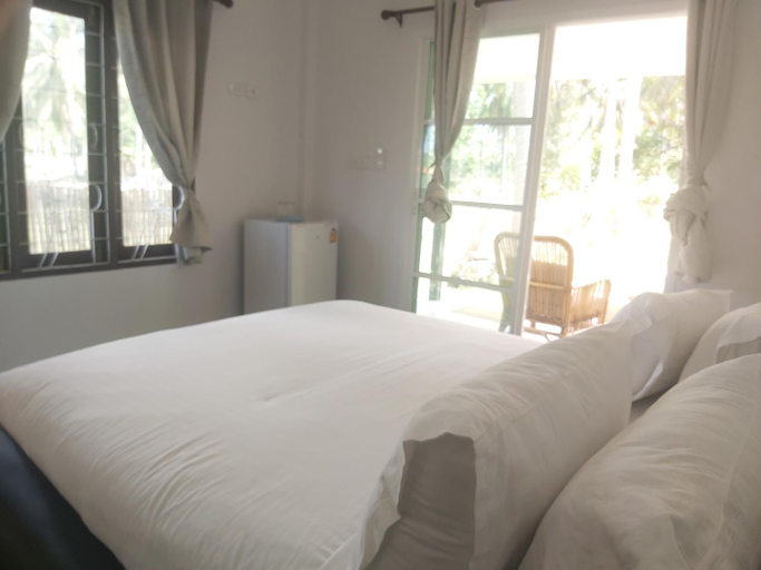 Others 2, Nice Home Stay at Samroiyod, K. Sam Roi Yot