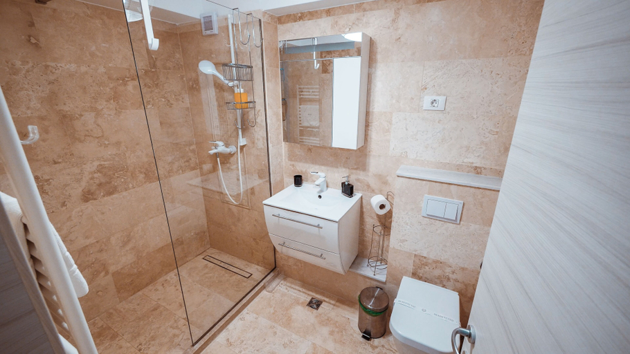 Bathroom 4, Wave 3 Promenada Apartments, Navodari