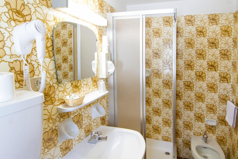 Bathroom 3, Chalet Madrisa, Bolzano