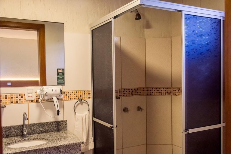 Bathroom 3, Pousada dos Plátanos, Nova Palma