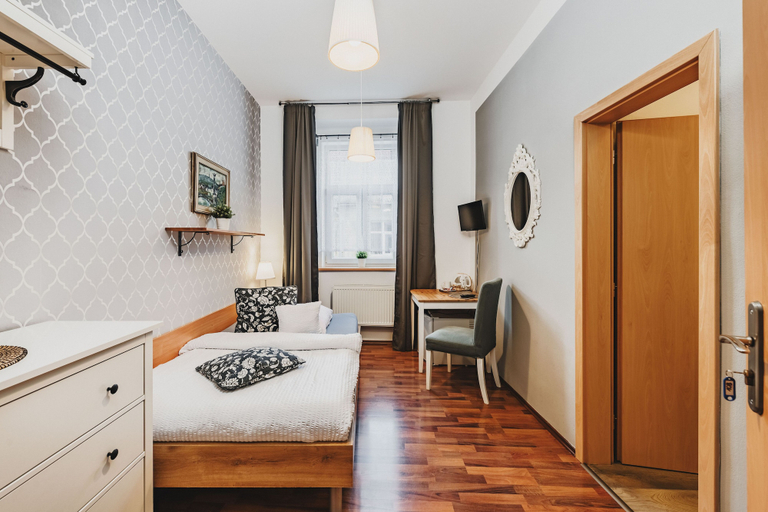 Bedroom 4, Hotel Grand Tabor, Tábor