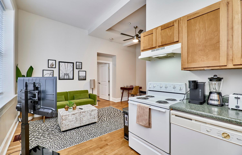 Dining Room 6