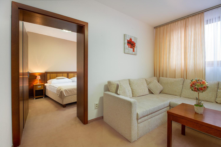 Bedroom 3, Hotel Academic, Zvolen