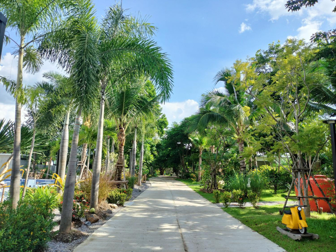 Others 4, Sunset resorts and bar, Buang Sam Phan