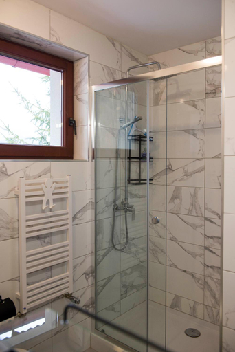 Bathroom 3, Willa Basinek, Nowy Sącz