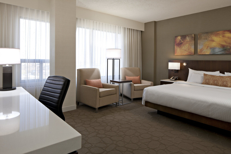 Bedroom 3, Delta Hotels by Marriott Edmonton South Conference Centre, Division No. 11