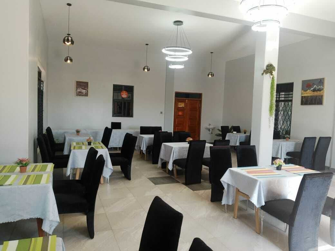 Food & Drinks 5, Hotel Zeptan, Jinja