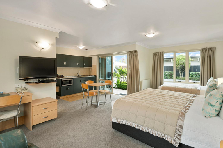 Bedroom 2, Colombo in the City Motel, Christchurch