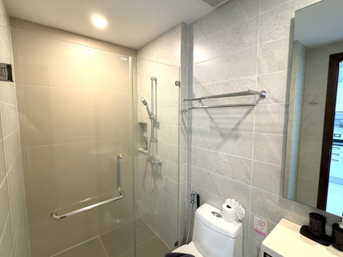 Bathroom 3, Apartment at Emerald Terrace by Lofty, Phuket Island