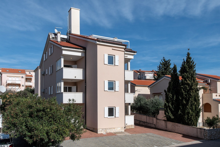 Exterior & Views, Apartments Fun, Novalja