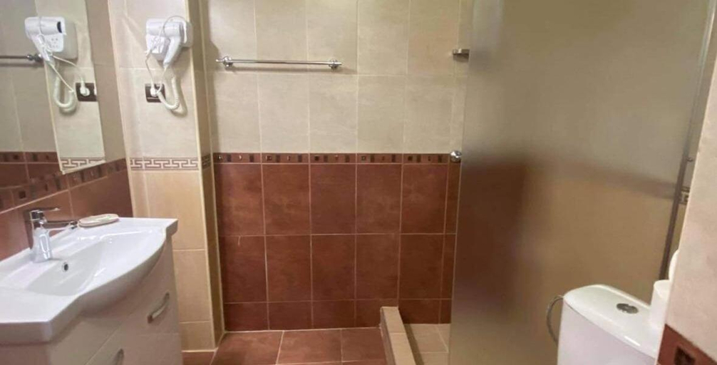 Bathroom, The Hill, Veliko Tarnovo