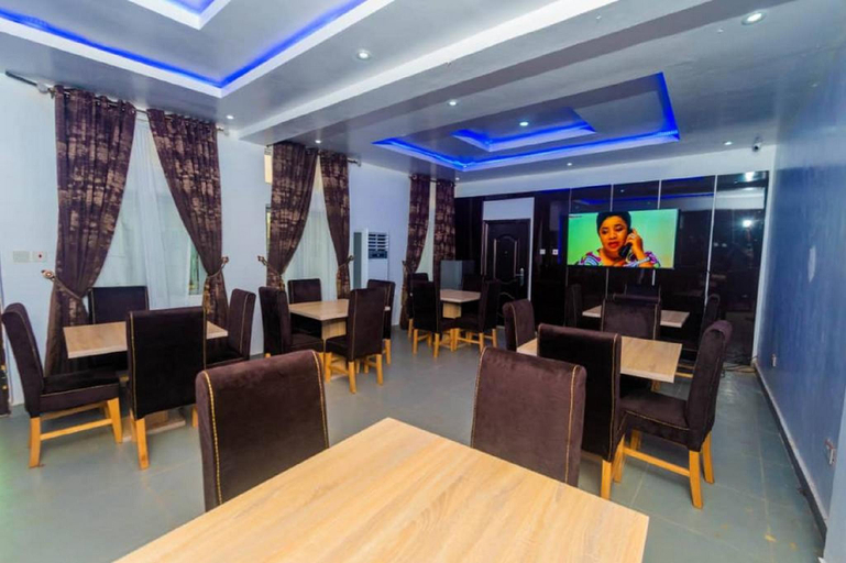 Food & Drinks 4, Ekulu Apartments, Enugu East