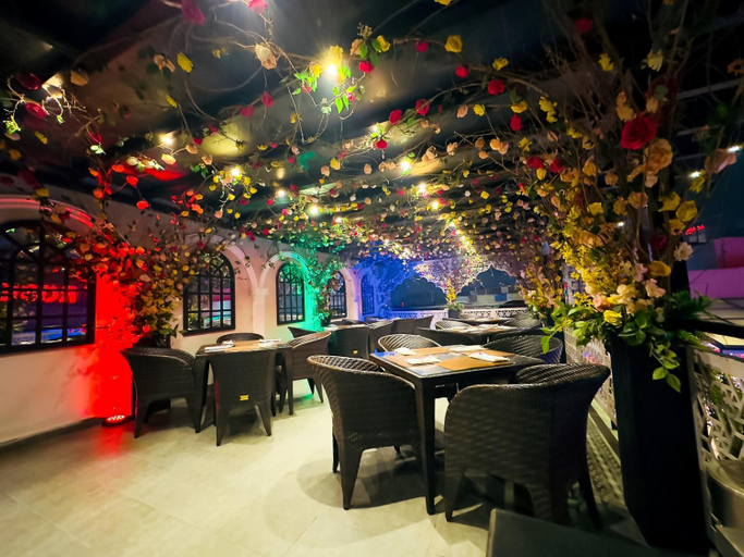 Food & Drinks 5, Rose Palace Hotel, Lahore