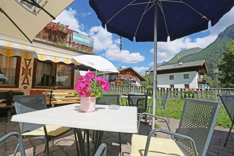 Others 2, Gasthof Albergo Neuwirt, Bolzano