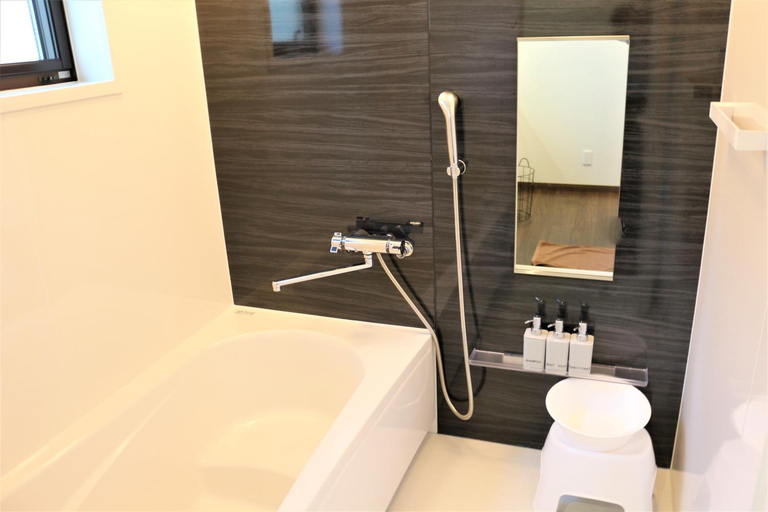 Bathroom 2, E-horizon Resort Condominium Nago E, Nago