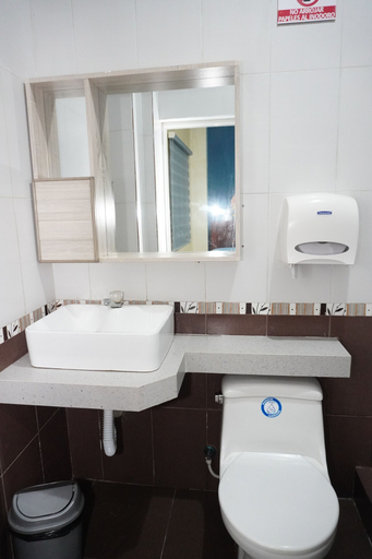 Bathroom 3, Hotel SMIR, Huaquillas