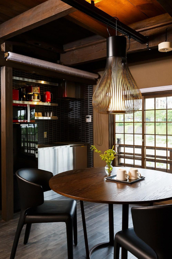 Food & Drinks 4, Yaeyatoichicho, Kyoto