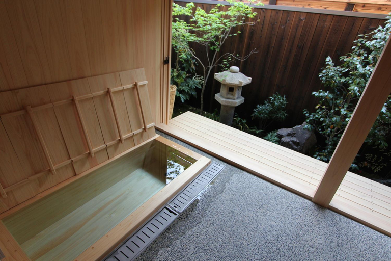 Others 5, Zen Machiya, Kyoto
