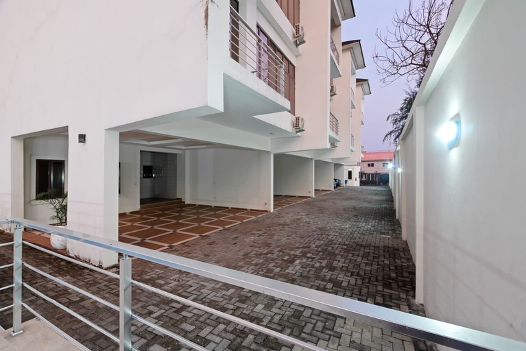 Exterior & Views, FQR Shortlet, Eti-Osa
