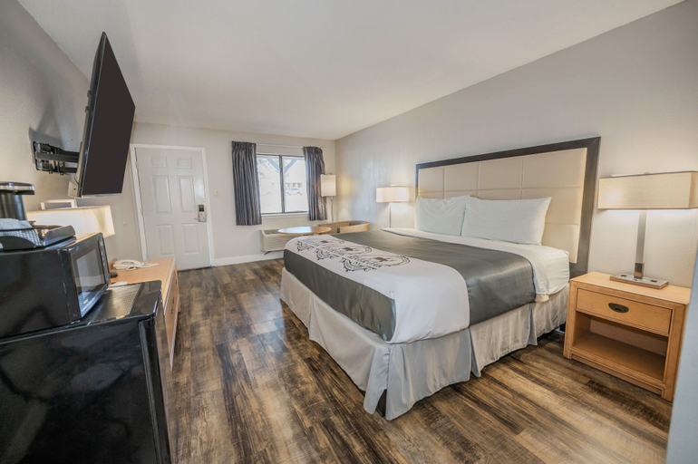 Bedroom 3, River Oak Inn, Bandera