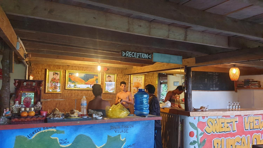Food & Drinks 4, Koh Rong sea view bungalow, Sihanoukville