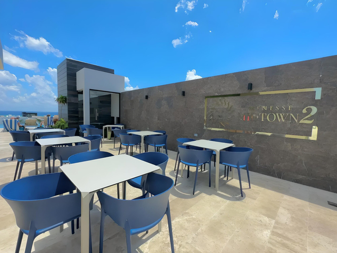 Food & Drinks 4, Midtown by Andiani Travel, Cozumel