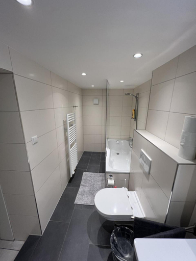 Bathroom 2, city rooms luxembourg, Luxembourg