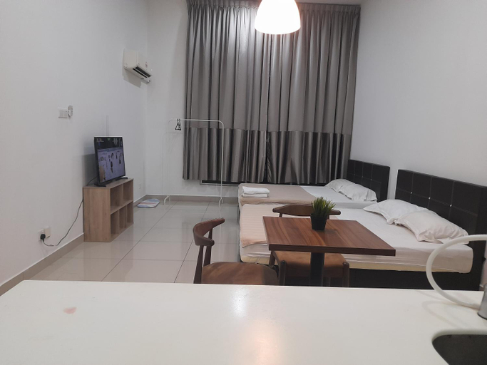 Others 5, Pacific Place Evolve Mall LRT Pool Parking Netflix Kitchen, Petaling Jaya