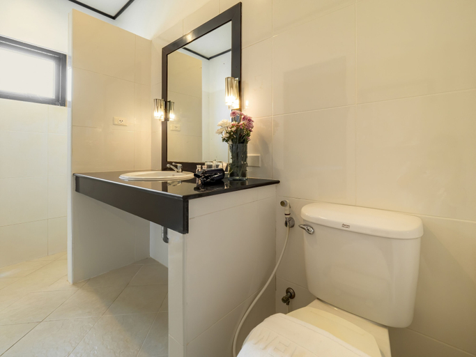 Bathroom 5, Isara Nai Yang Resort, Phuket Island