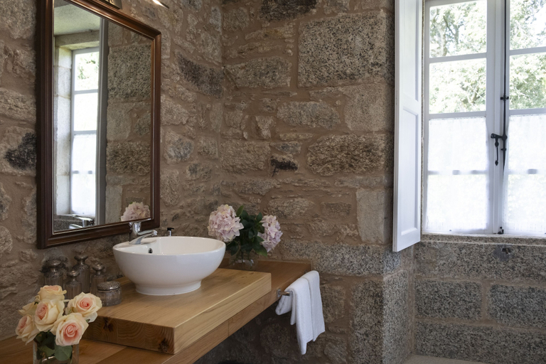 Bathroom 4, Hotel Pazo de Bieite, A Coruña