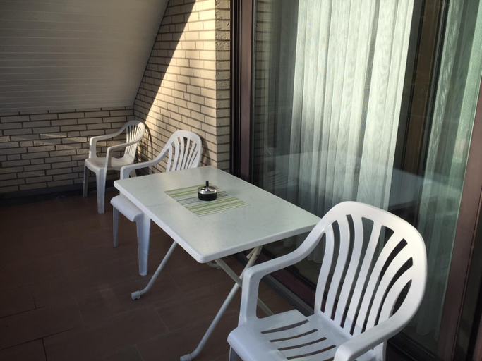 Others 4, Haus Katarina, Aurich
