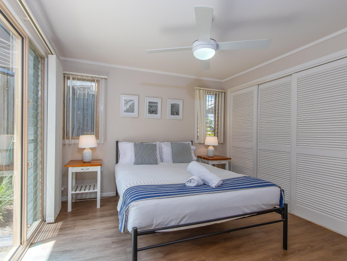 Bedroom 3, Hastings Cove Holiday Apartments, Tweed - Tweed Coast