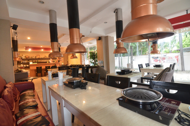 Food & Drinks, Royal Pimand Hotel, Bang Kapi