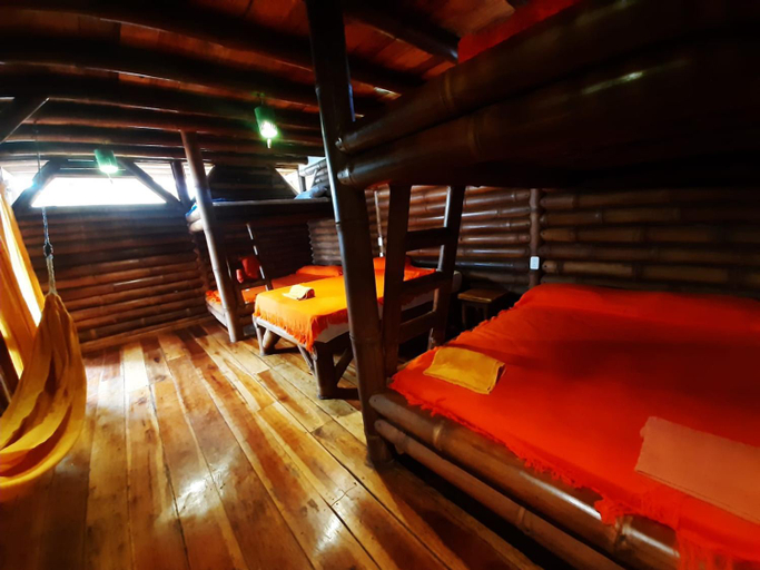 5, Hotel Bambu Mompiche, Muisne
