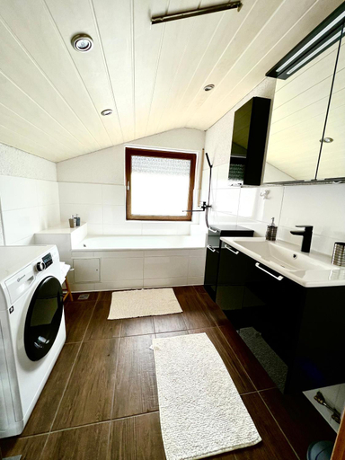 Bathroom 4, DreamHouse Apartments, Hohenlohekreis