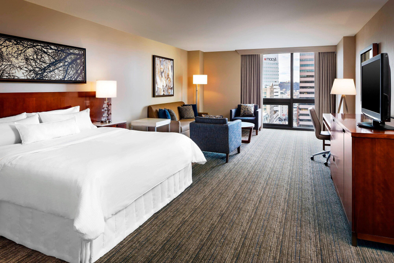 Bedroom 3, The Westin Cincinnati, Hamilton