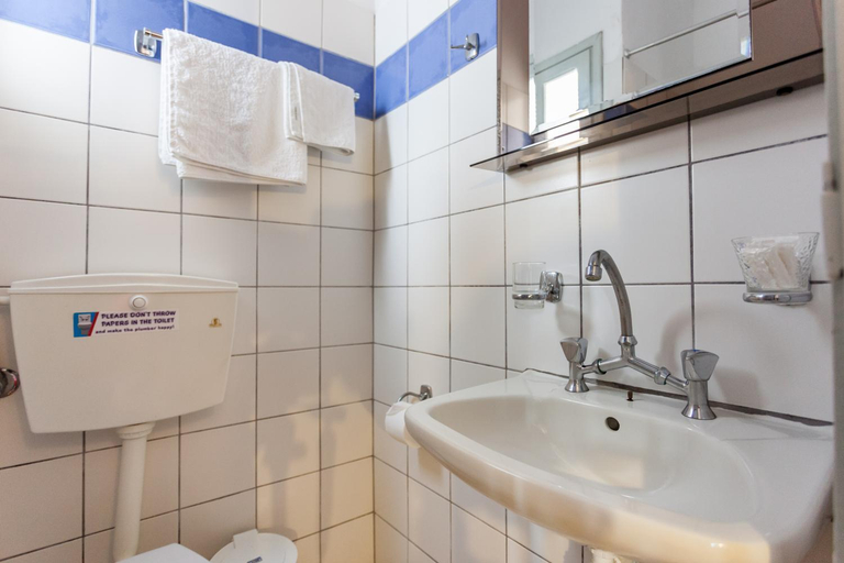 Bathroom 5, Thea Home Hotel, Thessaly