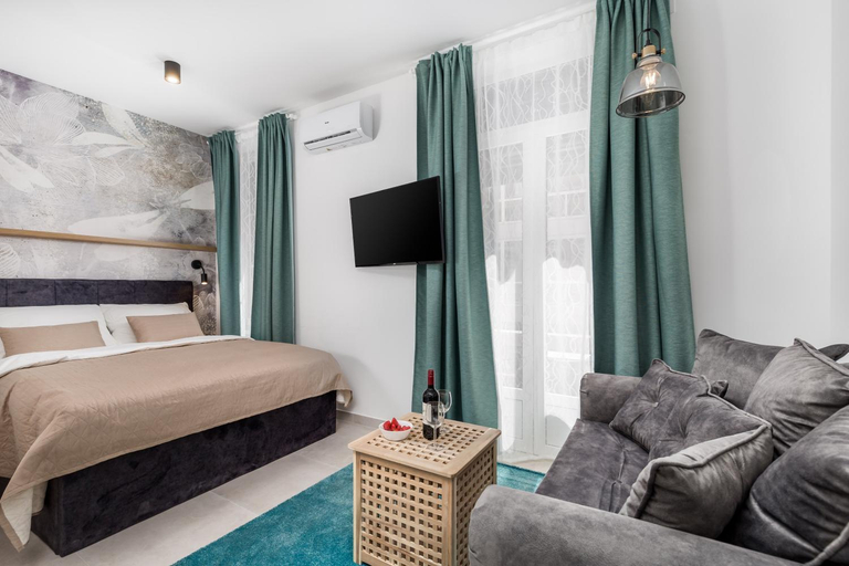 Others 2, Srnec Apartments - Centar, Rijeka