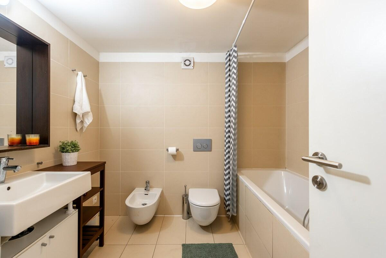 Bathroom 3, Duplex apartment on Soukenicka, Praha 7