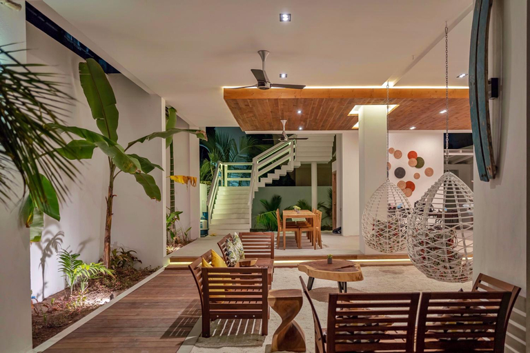 Food & Drinks 5, Shaviyani Retreat, North Ari Atoll