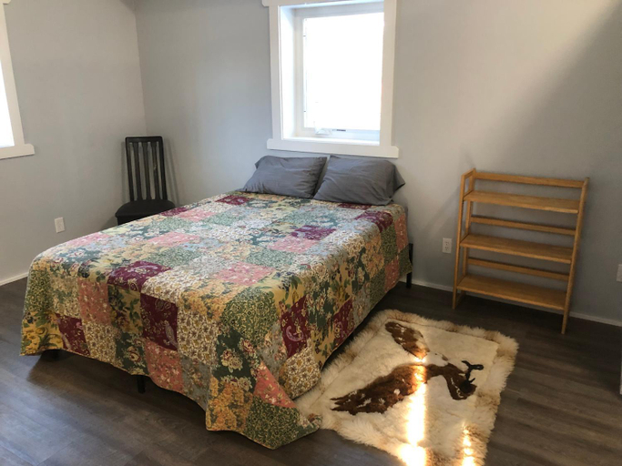 Bedroom, Copperville B & B, Valdez-Cordova