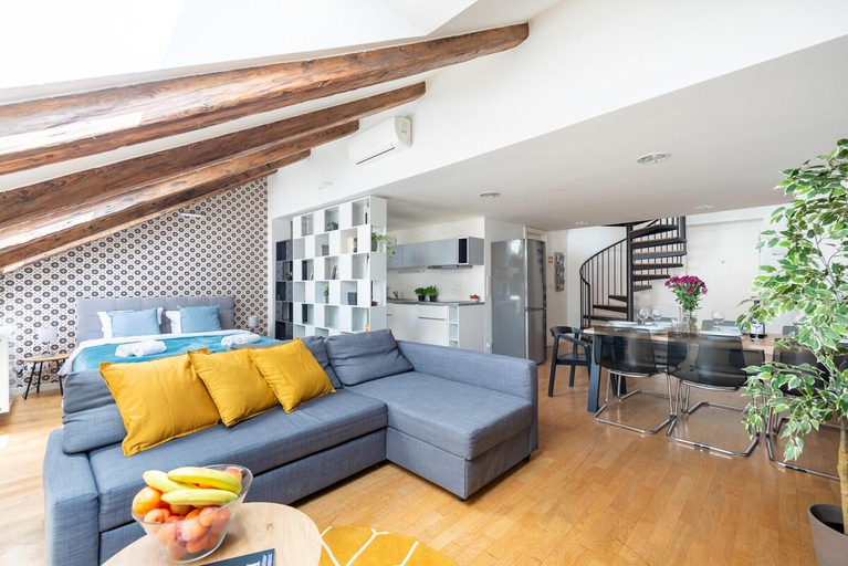 Others 4, Duplex apartment on Soukenicka, Praha 7