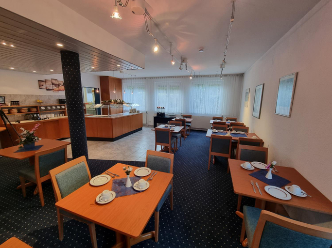 Others 5, InTeck Hotel, Esslingen
