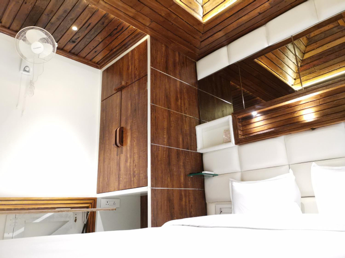 Bedroom 16
