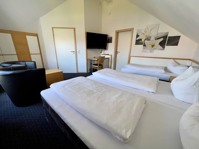 Bedroom 5, otto - bed & breakfast, Unterallgäu